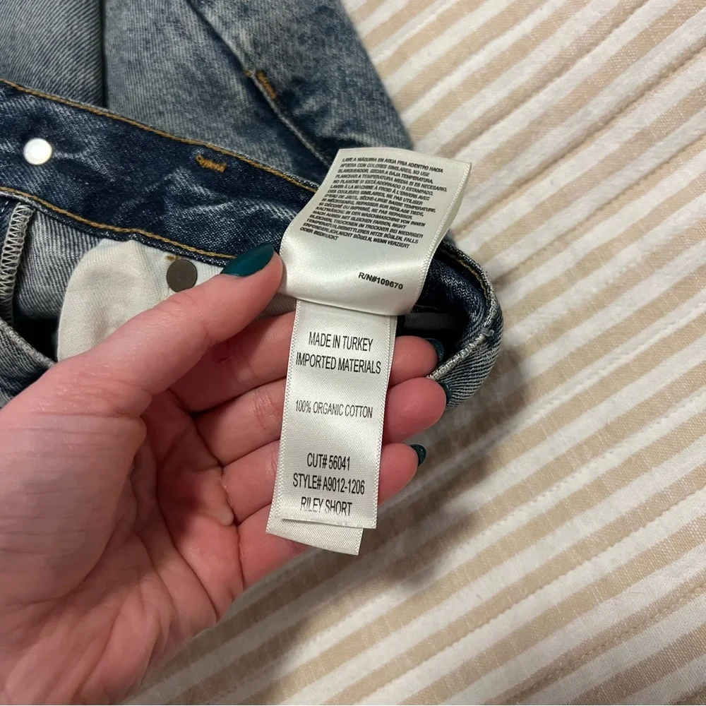 AGOLDE Riley Shorts - Picture 6 of 6